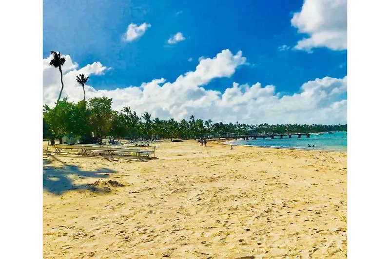 Hotel Bluebay Grand Punta Cana Cabeza de Toro 5*,